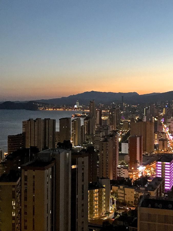 Residence Vacanza Torre Monaco Benidorm Eksteriør billede